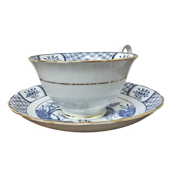 Antique Tea Cup & Saucer Blue White Birds Tuscan Fine English Bone China - Picture 4 of 8